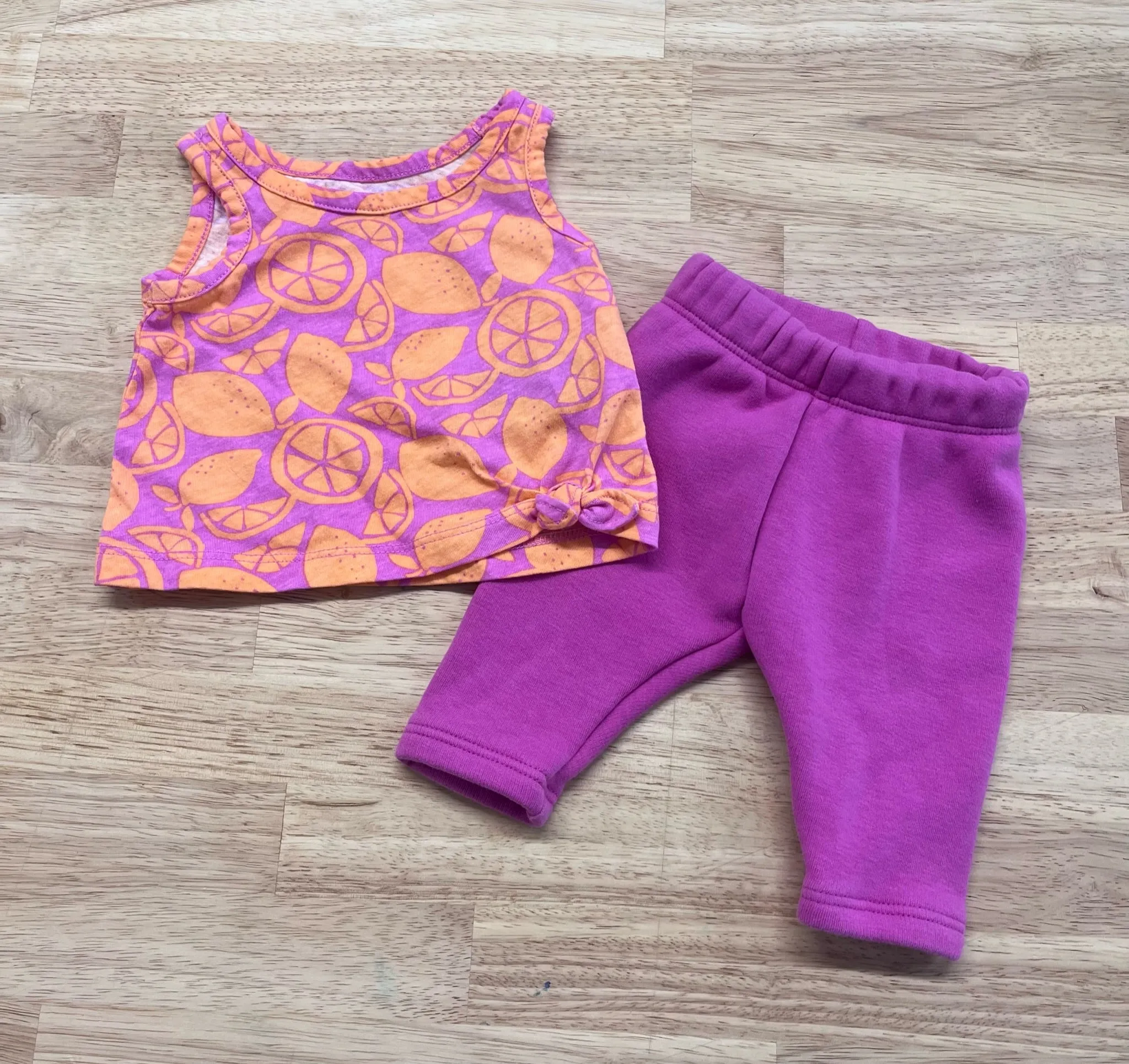 Baby Gap Set (0-3 Months)