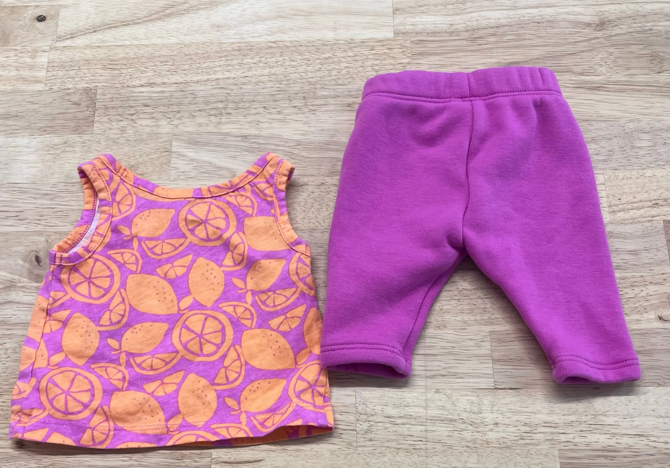 Baby Gap Set (0-3 Months)