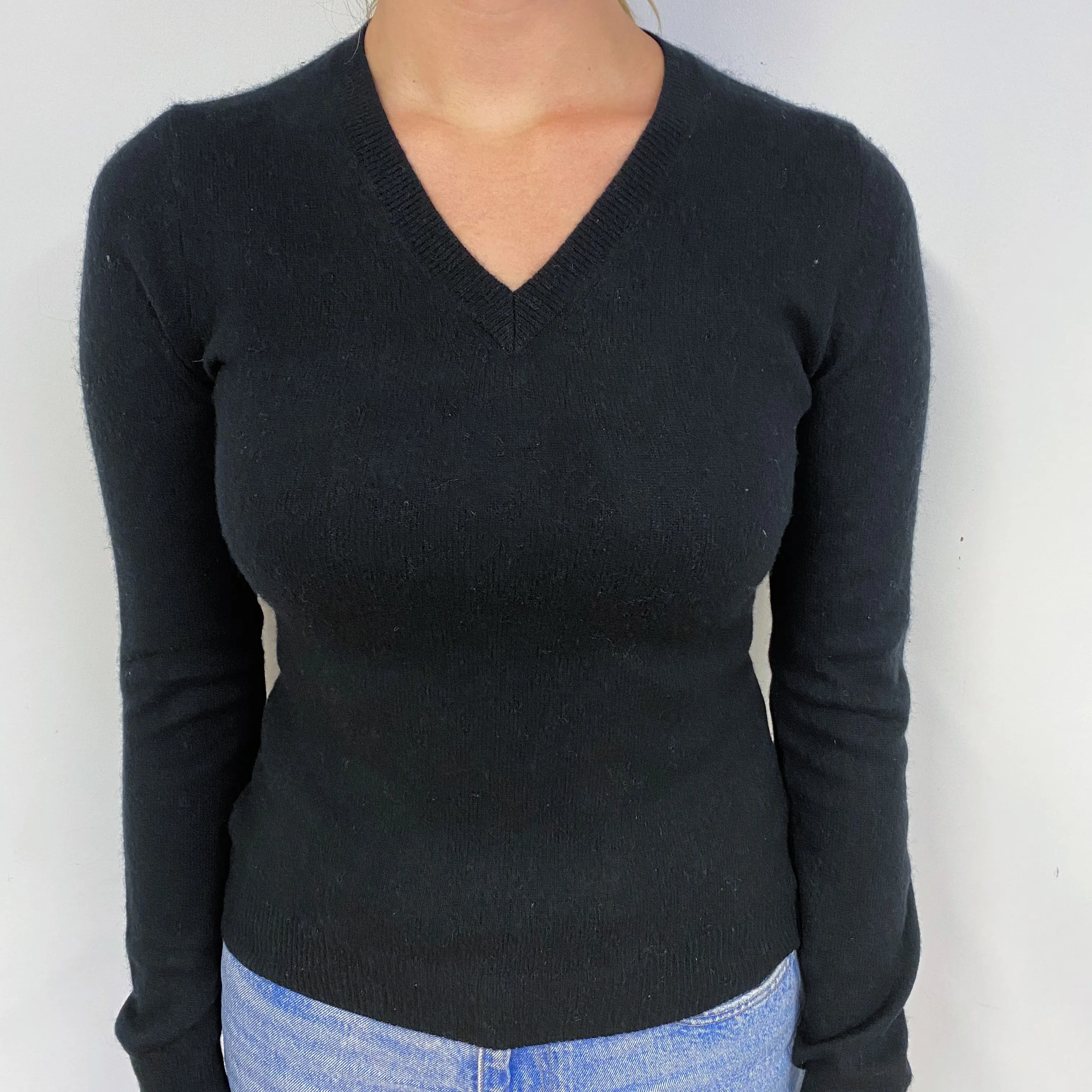 Black Cashmere V-Neck Jumper