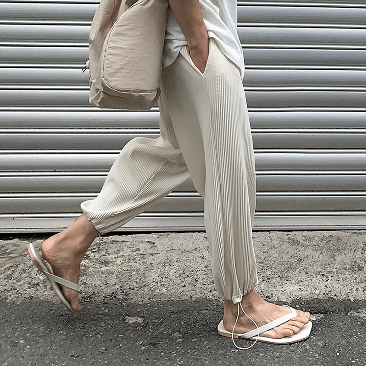 Chicmy-Korean style, Korean men's outfit, minimalist style, street fashion No. 1741 PLEATED DRAWSTRING SWEATPANTS