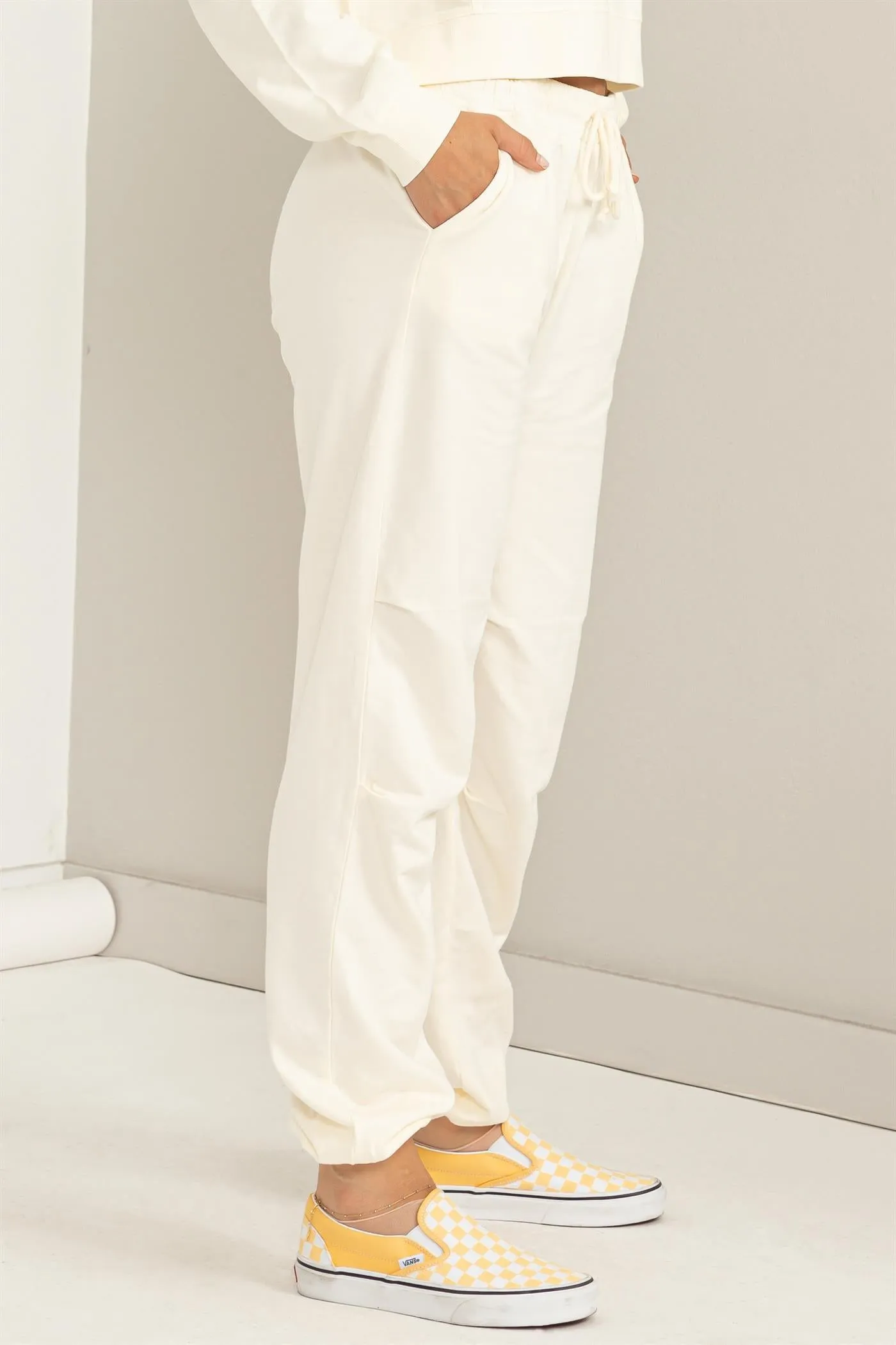 DZ24A125-High-waisted Drawstring Sweatpants
