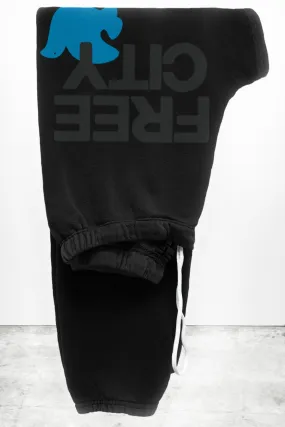 FREECITY Large Sweatpant in Superblackblue