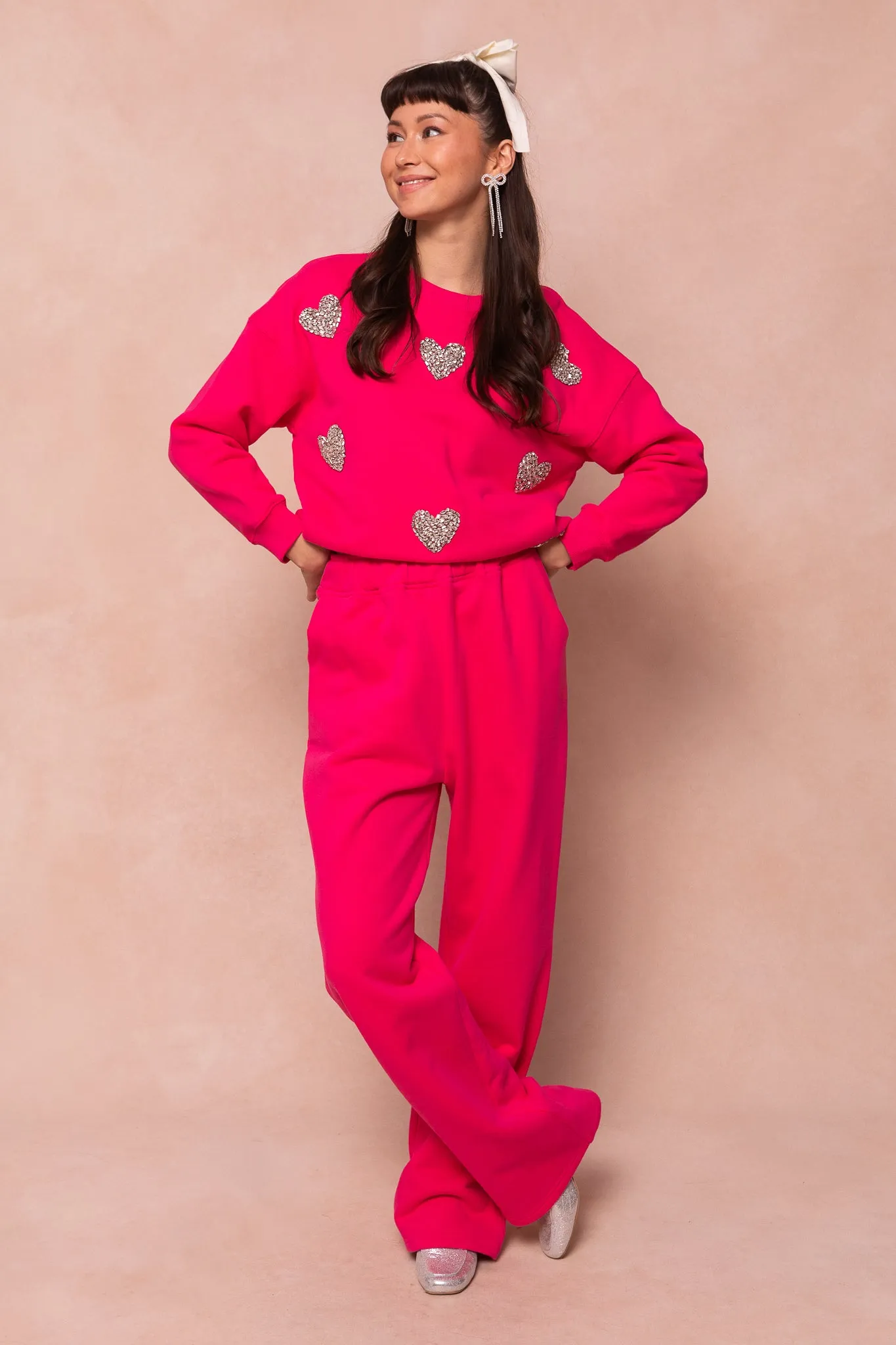 Ivy Jewel Heart Sweatpants in Pink