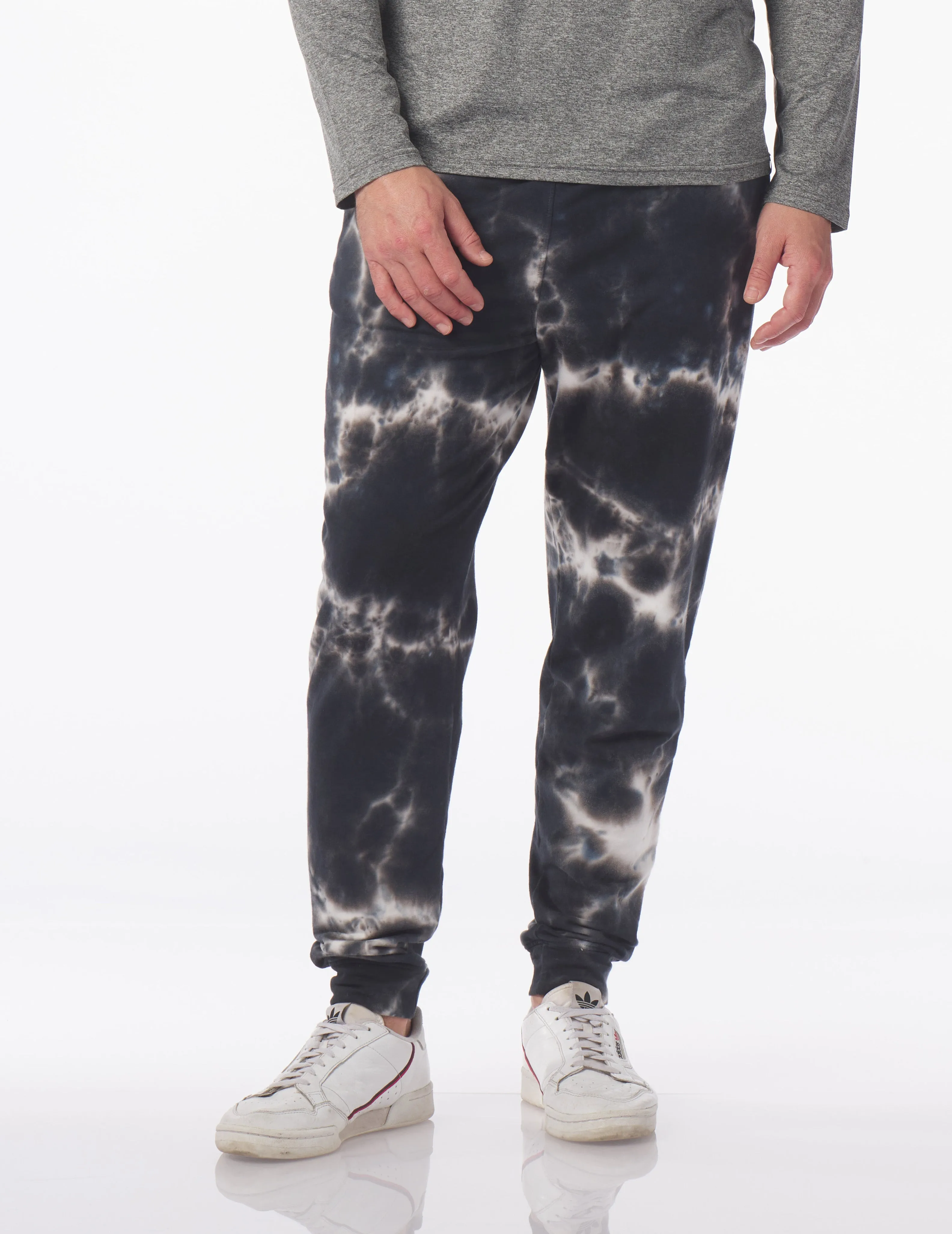 Juniper Jogger: Black Blur Dye