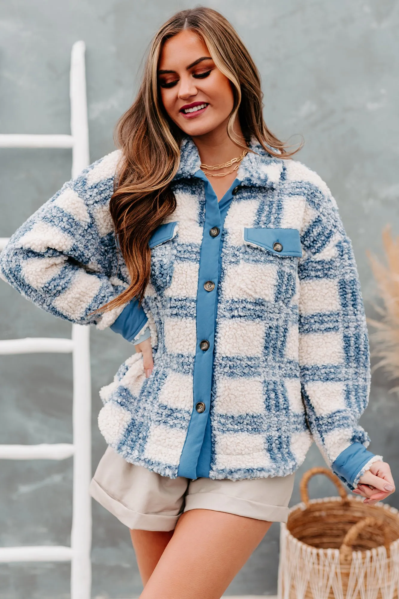 Keep Me Honest Plaid Sherpa Jacket (Blue)