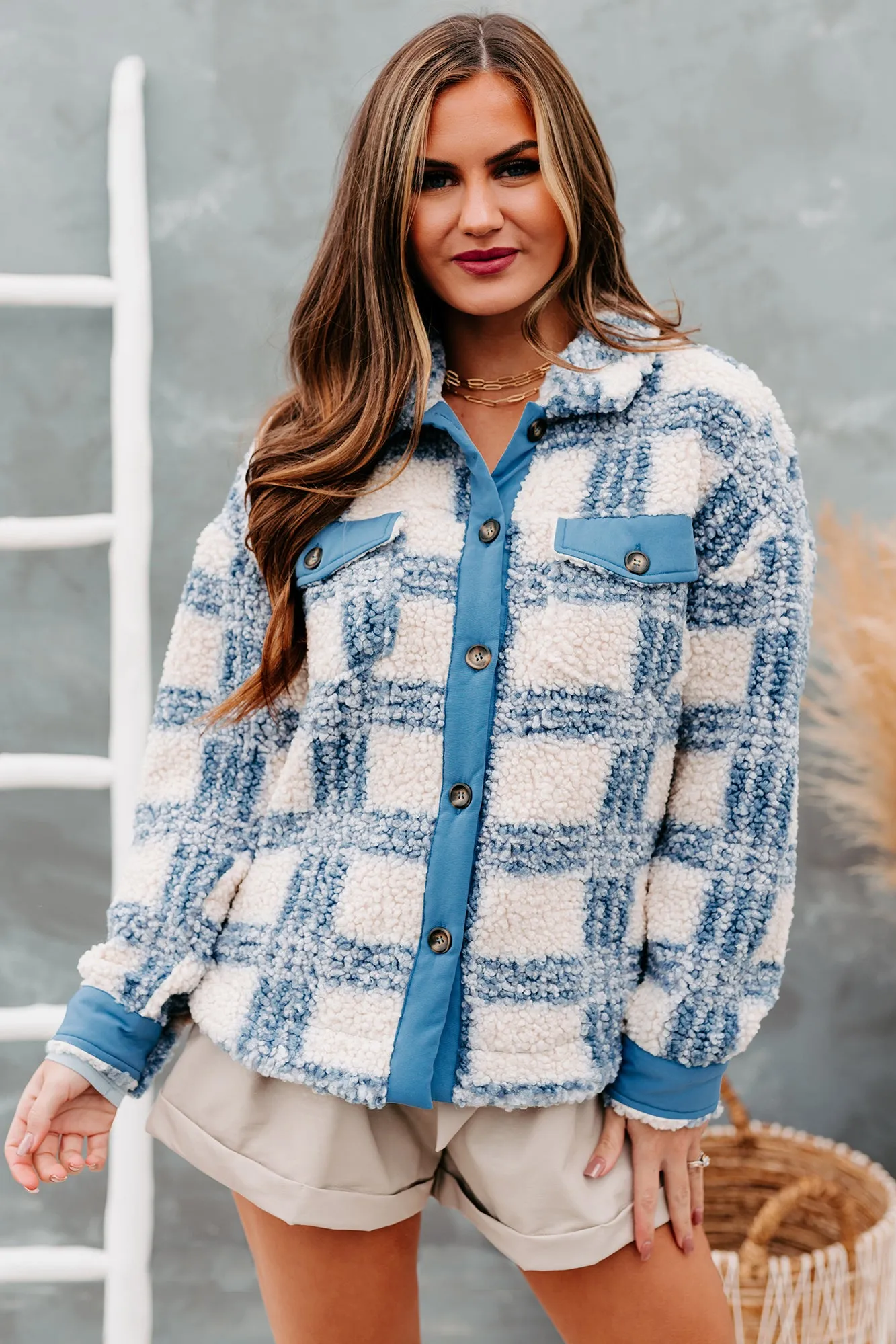 Keep Me Honest Plaid Sherpa Jacket (Blue)