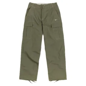 Nike SB Kearny Cargo Pant in Med Olive