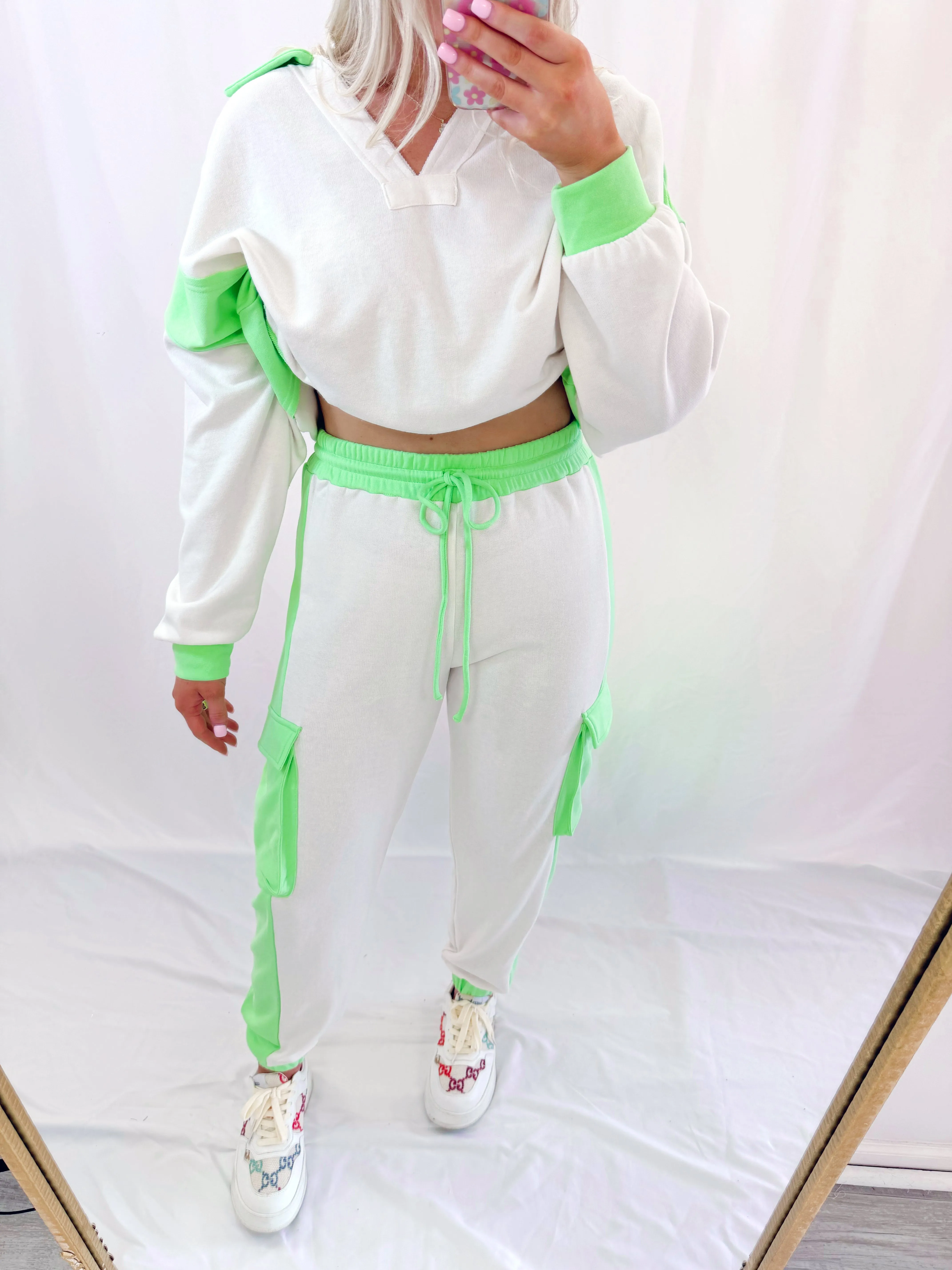 The Bright Fall Set SWEATS LIME