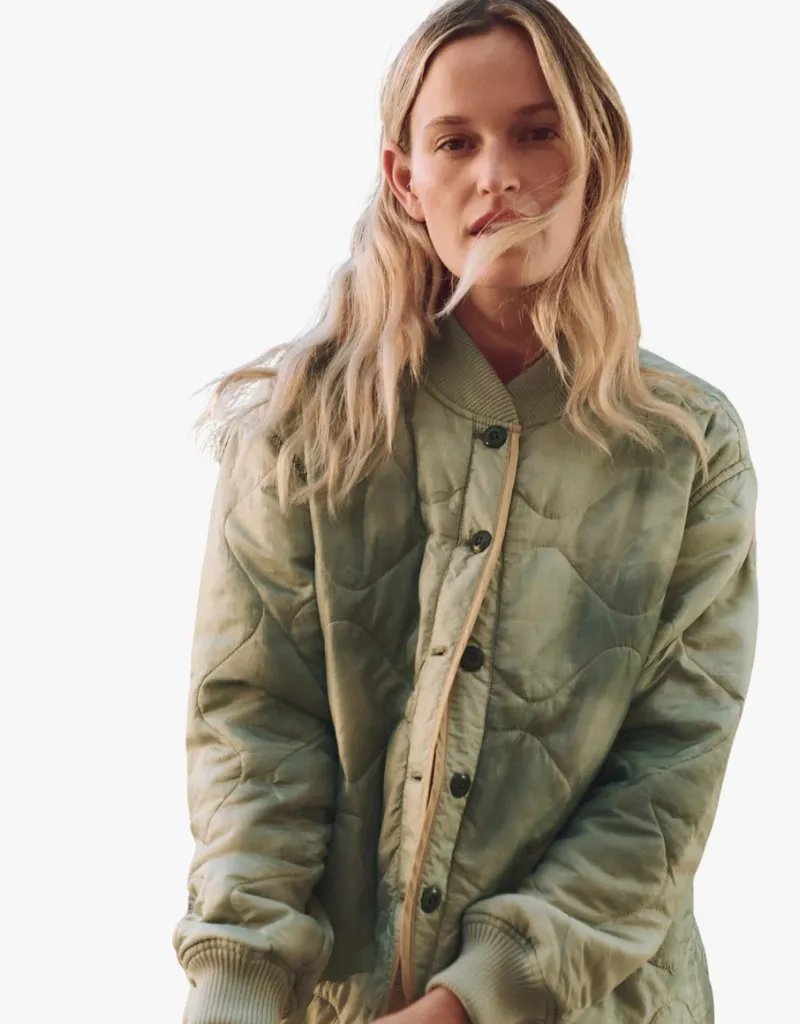 The Great The Quilted Liner Jacket in Mottled Green