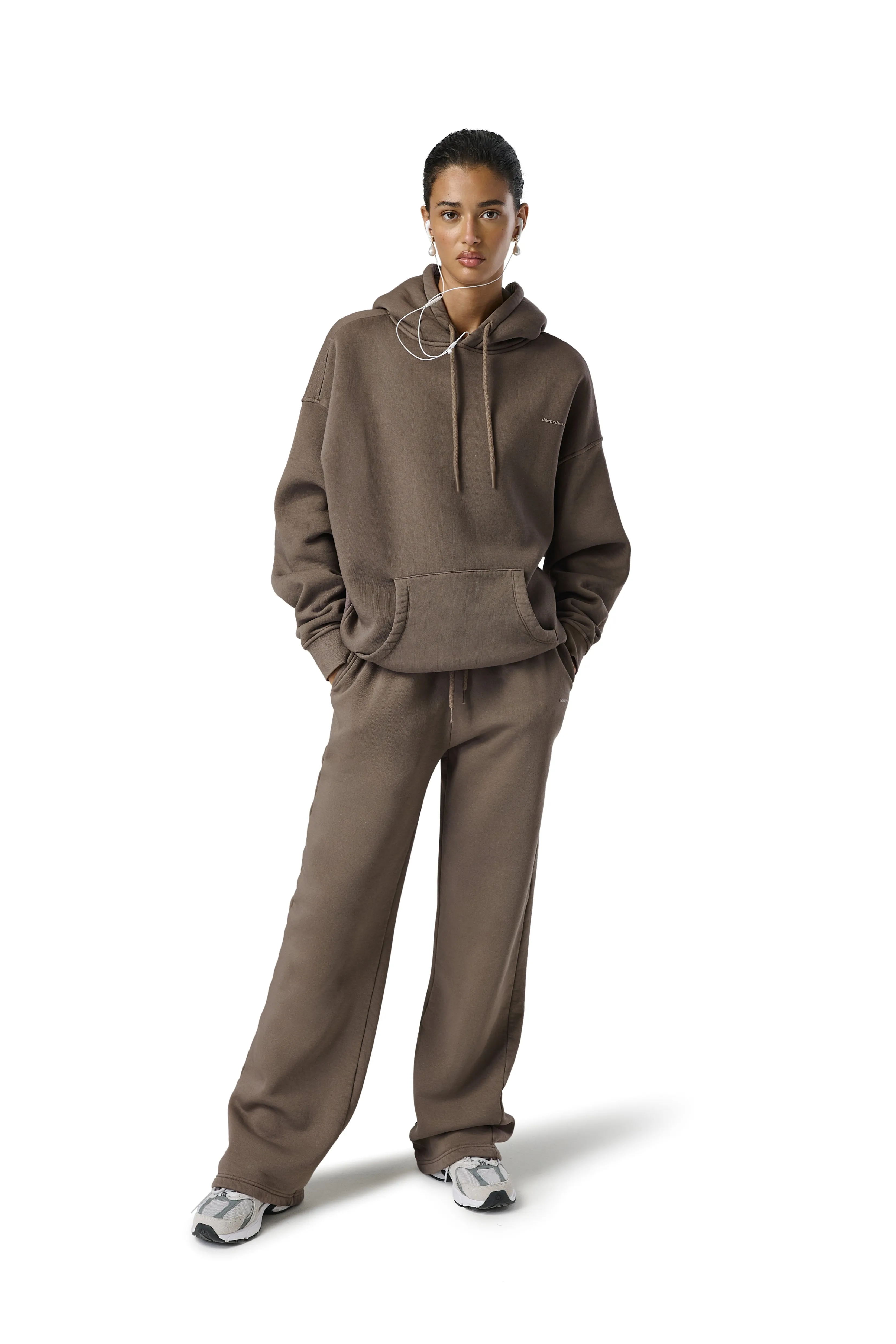 Trademark Wide Leg Sweatpants in Grant